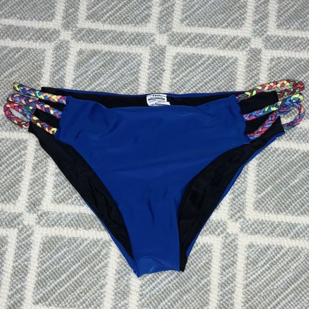 Rainbow Braided, Navy Blue Bottoms